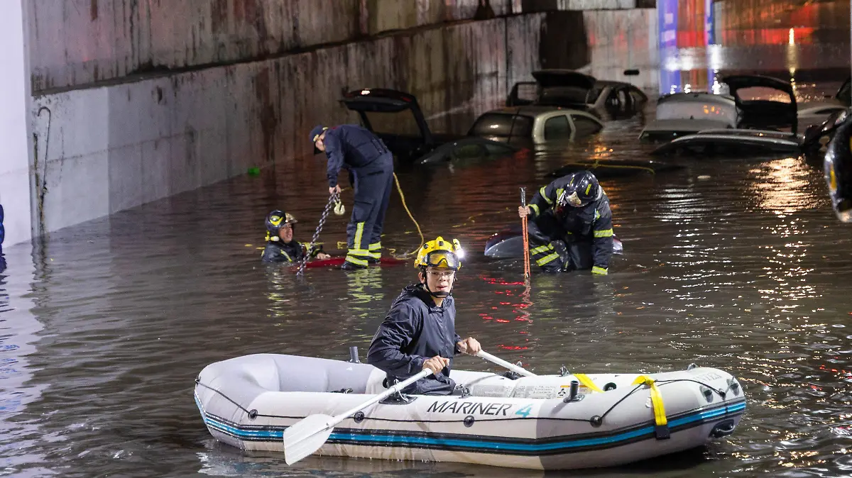 1035063_Inundación Viaducto_impreso